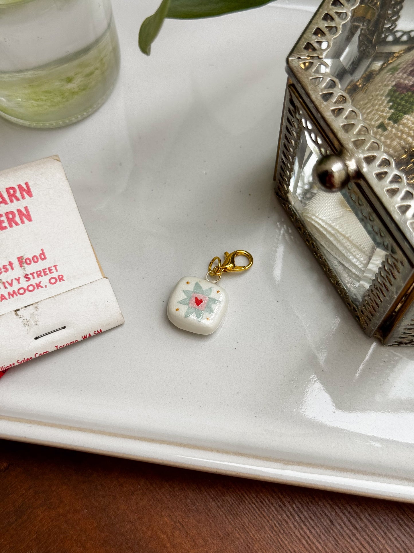 Clay Charm - Quilt Block